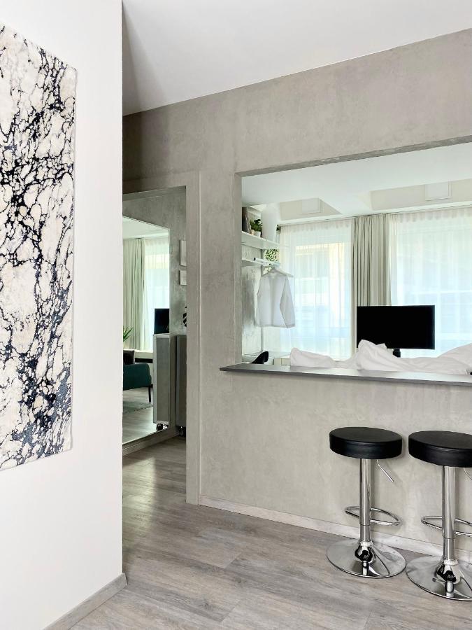 The Suite Κολωνία Εξωτερικό φωτογραφία